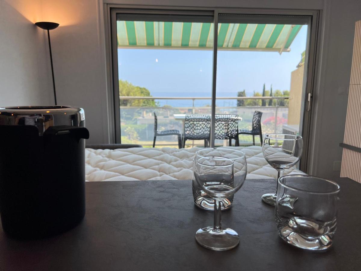 Baie Des Anges Apartment La Ciotat Bagian luar foto